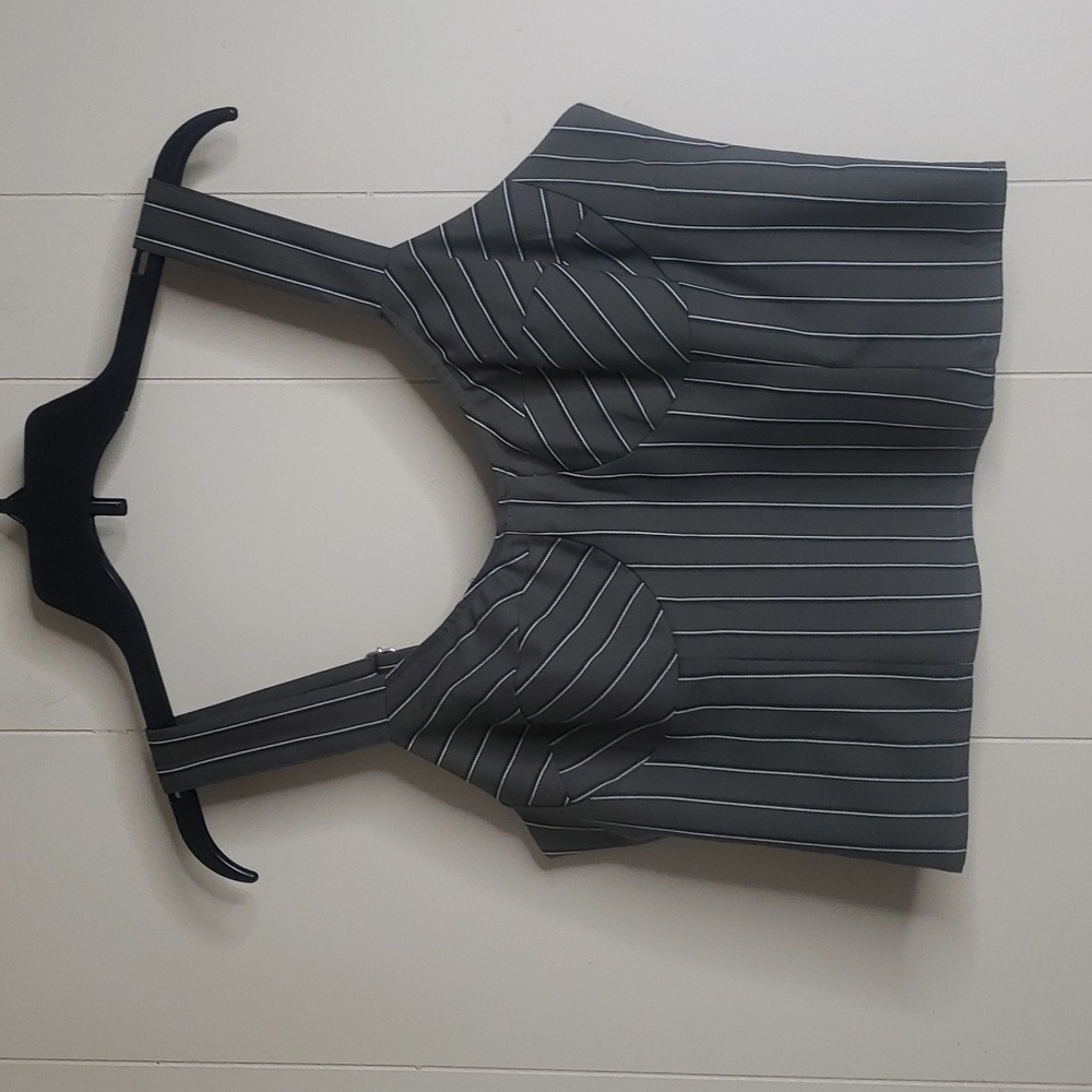 Gianni Bini (GB) Woven Pinstripe Tank Top Large Green